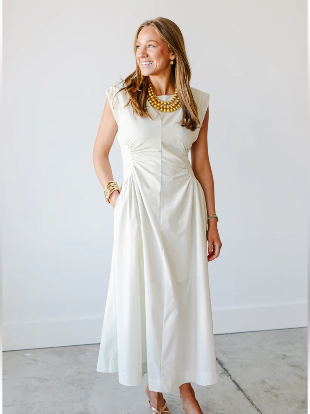 Elegant Cream Cap-Sleeve Maxi Dress